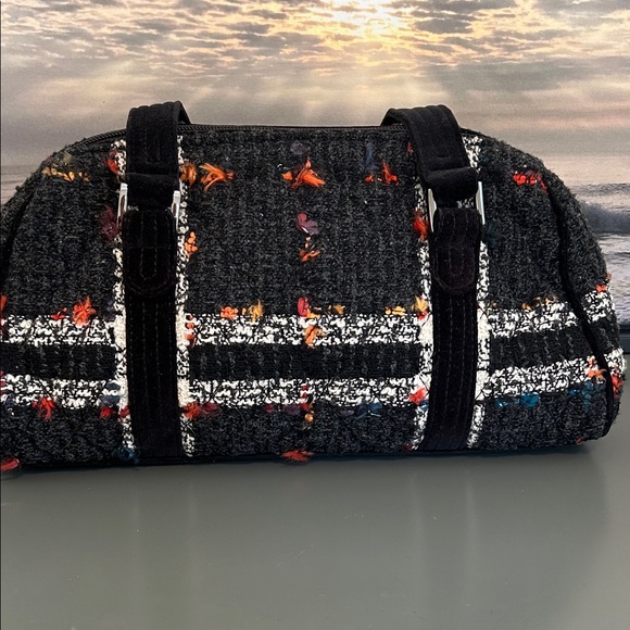 Vera Bradley Luxe Wool purse. - Picture 2 of 11